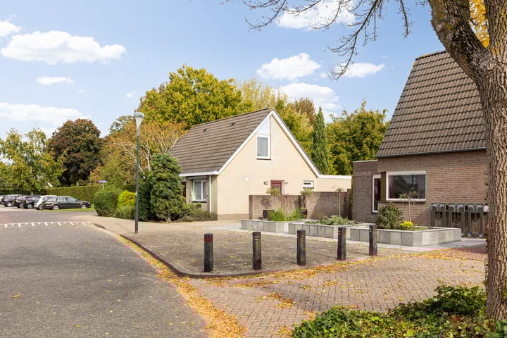 Foto 53 van De Kruisboog 16