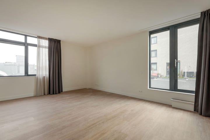 Photo 5 of Marktplein 23-M