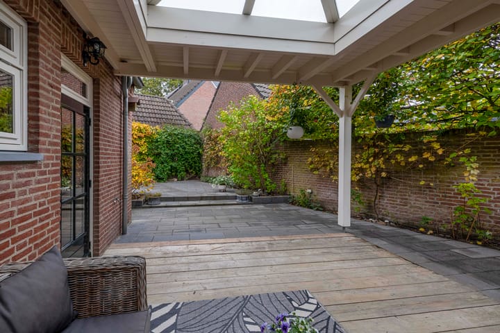 Foto 38 van Steenstraat 118