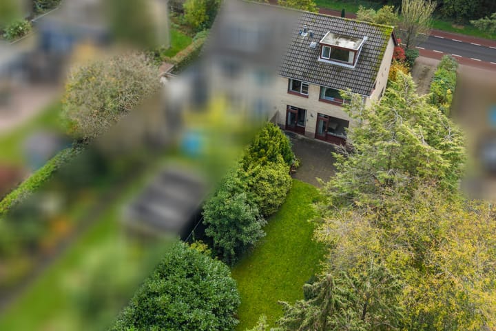 Photo 42 of Ericalaan 15