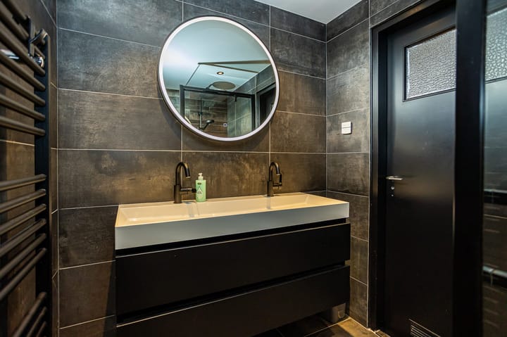 Photo 27 of Malvert 2639