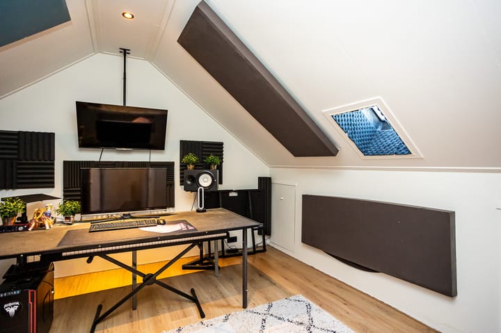 Photo 30 of Malvert 2639