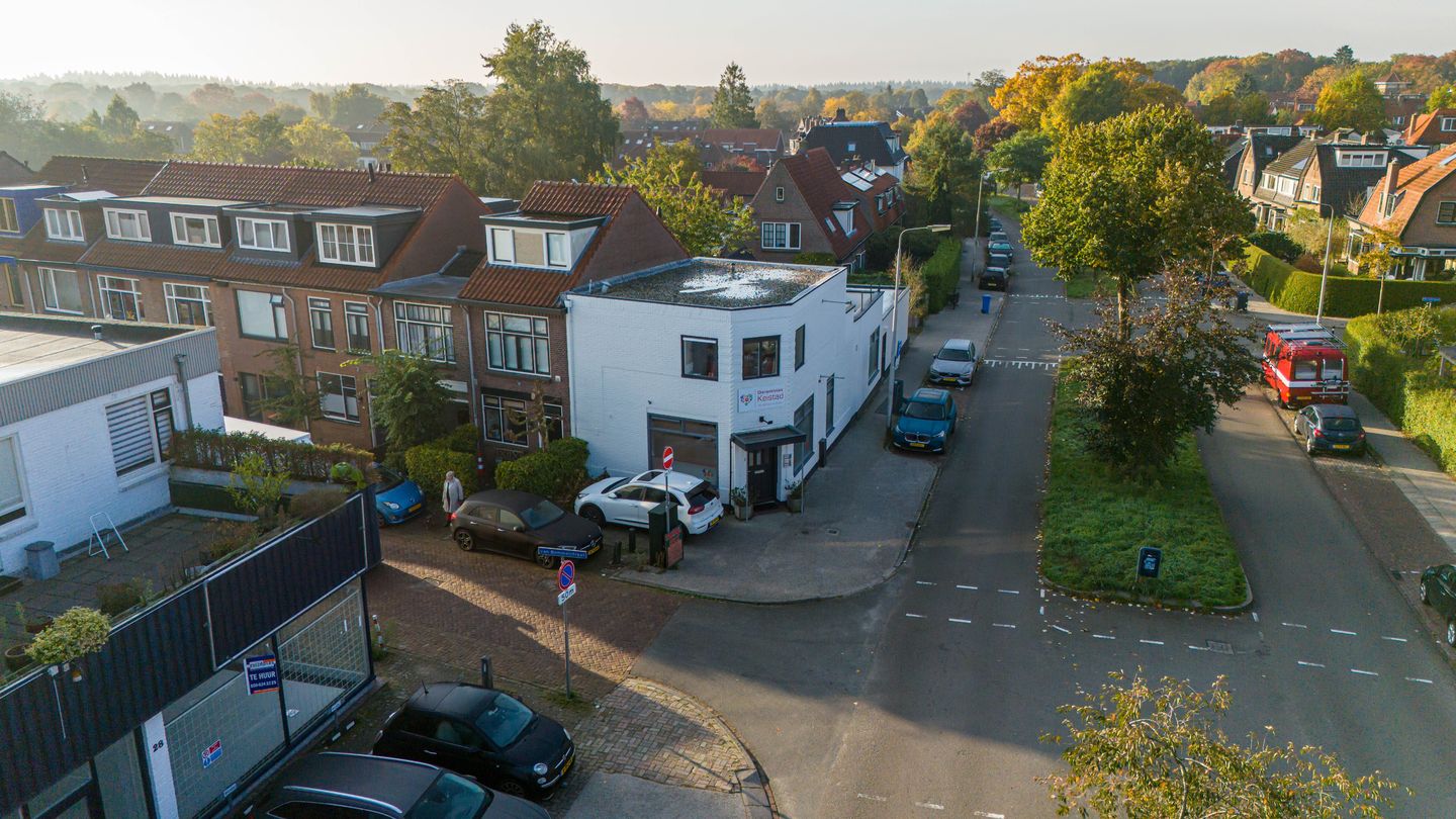 Bekijk foto 2 van Van Bemmelstraat 1