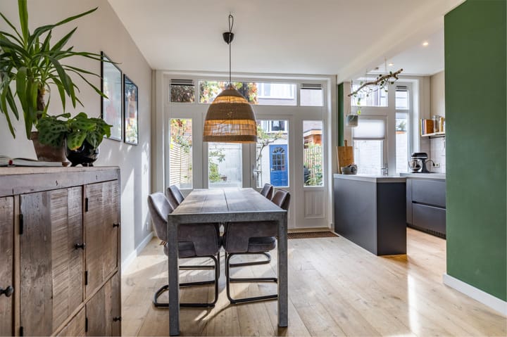 Foto 3 van Herman Modedstraat 31