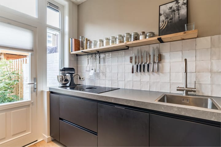 Foto 10 van Herman Modedstraat 31