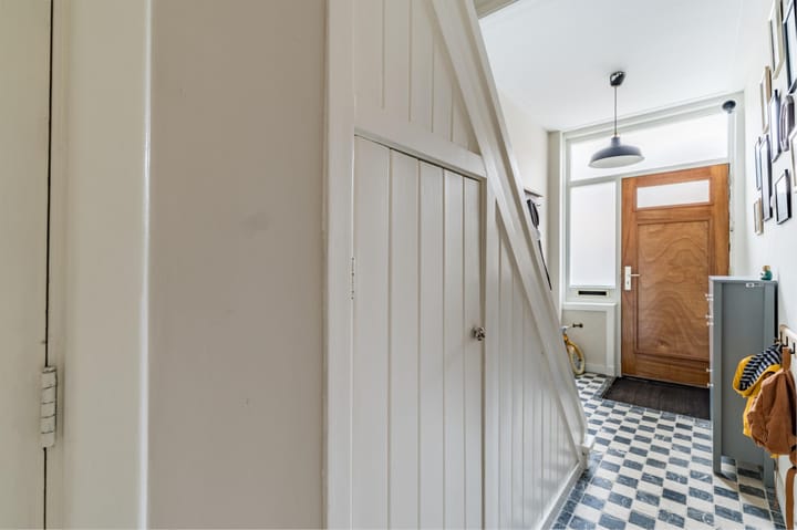 Foto 16 van Herman Modedstraat 31