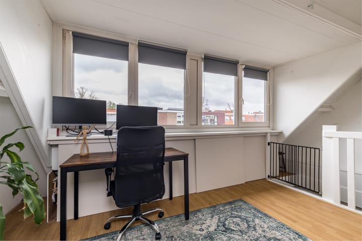 Foto 32 van Herman Modedstraat 31