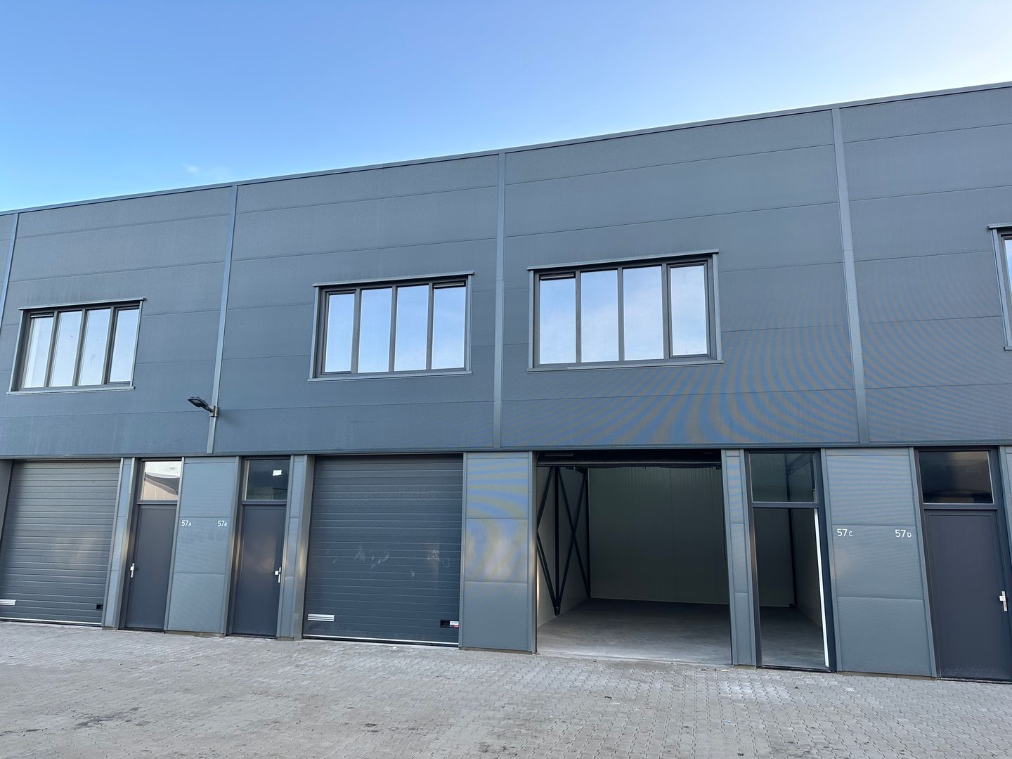 Bekijk foto 2 van A. Einsteinlaan 57-C