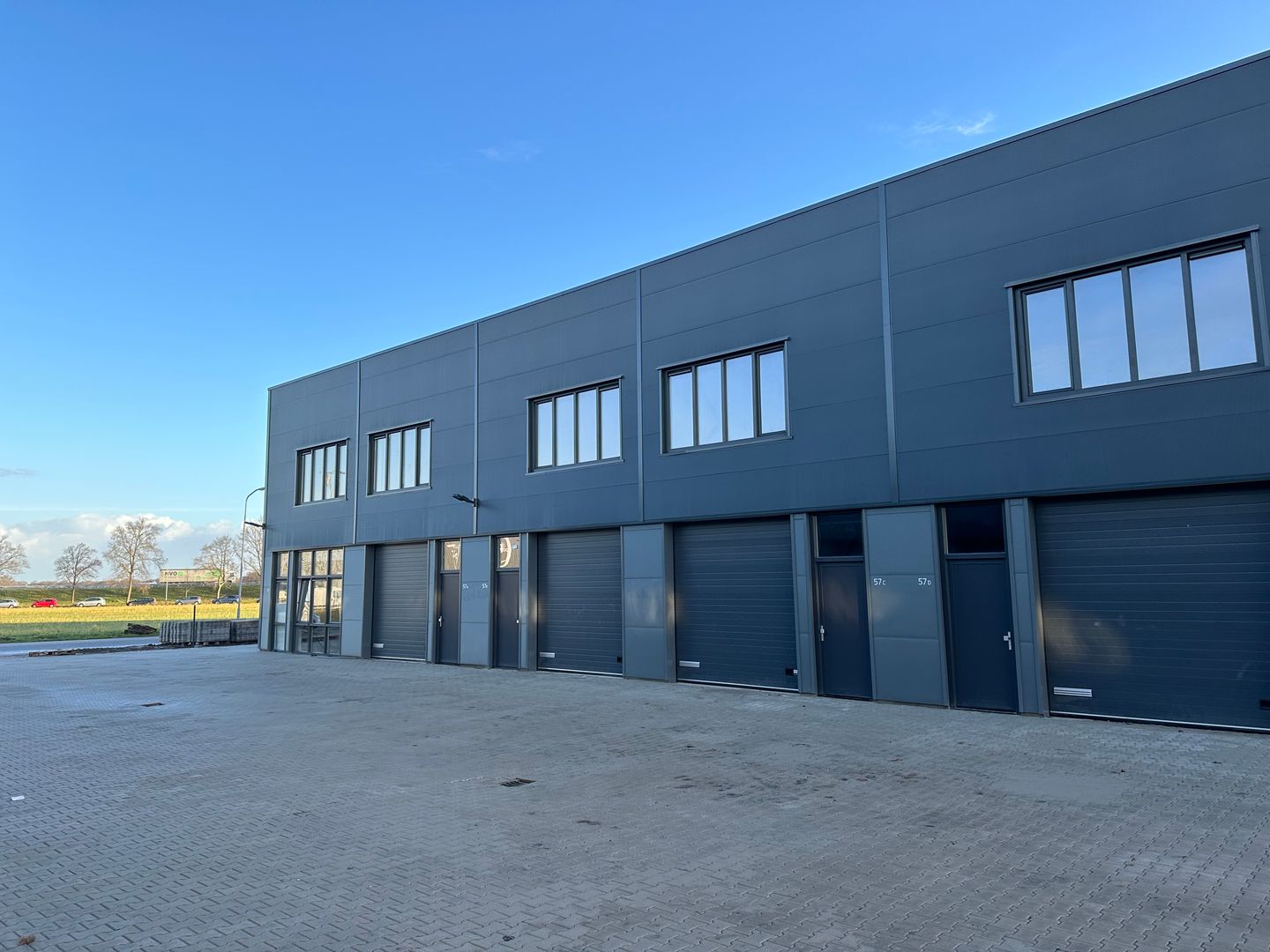 Bekijk foto 3 van A. Einsteinlaan 57-C