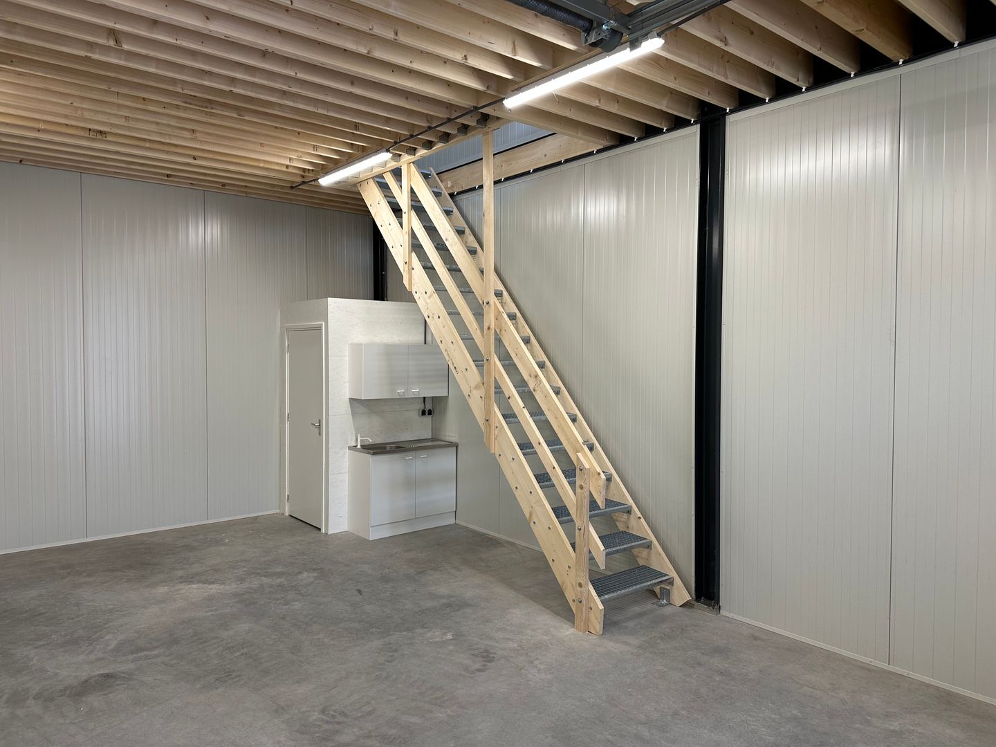 Bekijk foto 5 van A. Einsteinlaan 57-C