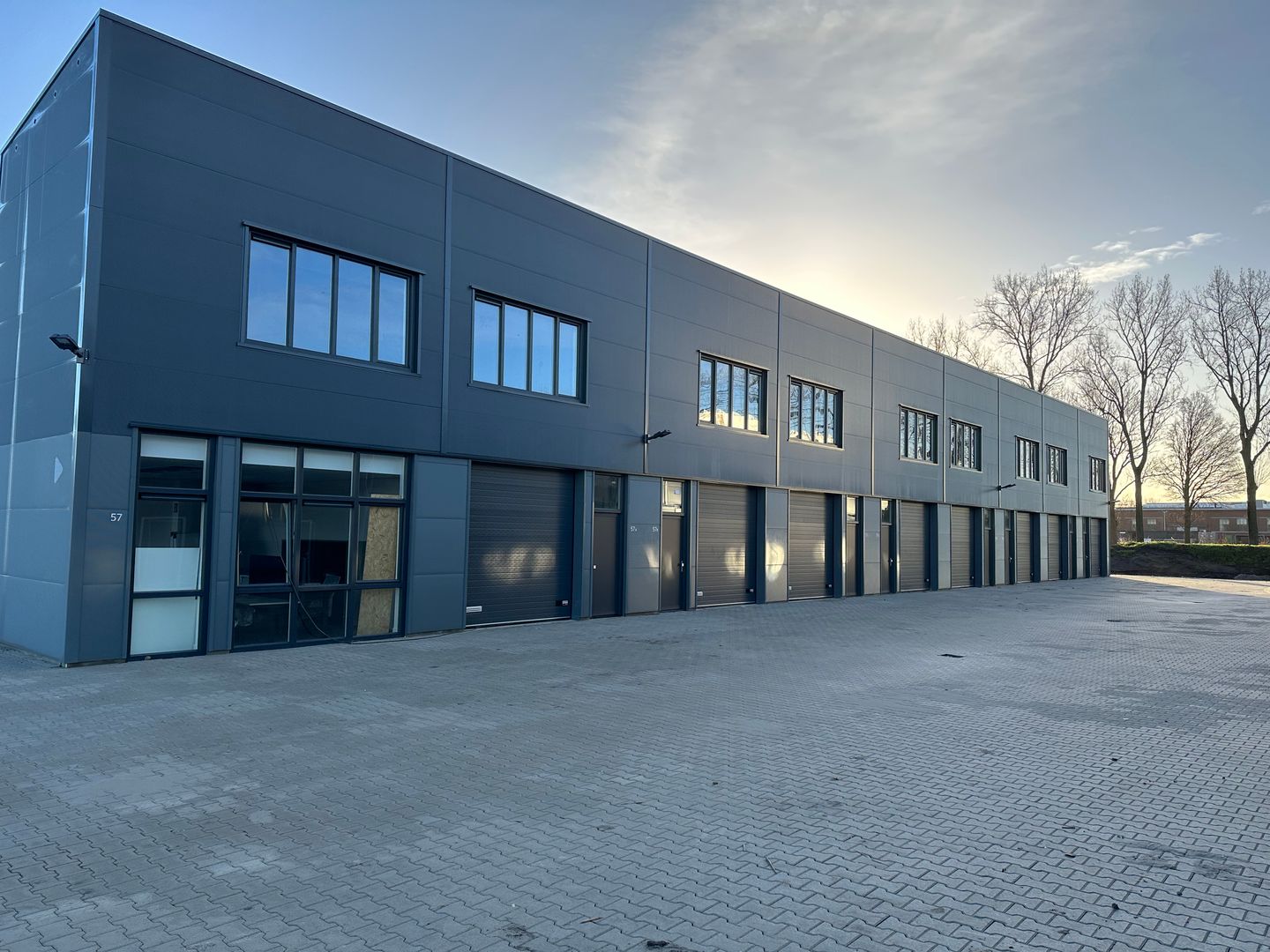 Bekijk foto 1 van A. Einsteinlaan 57-C