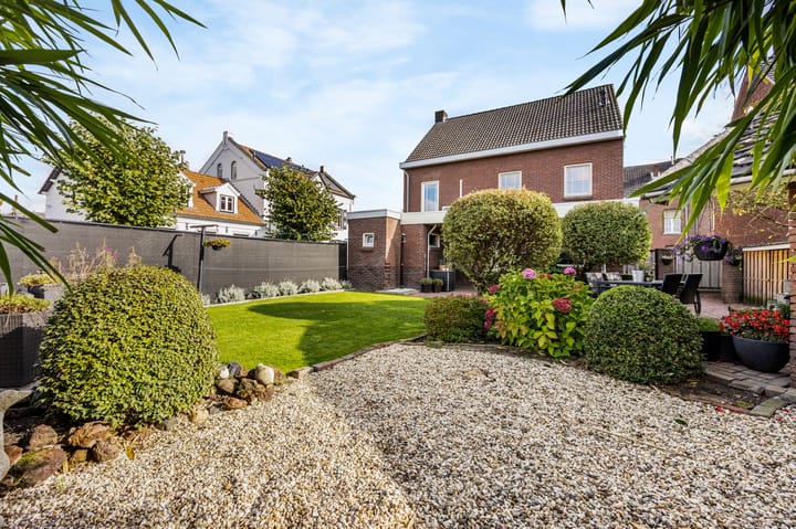 Foto 28 van Grotestraat 1