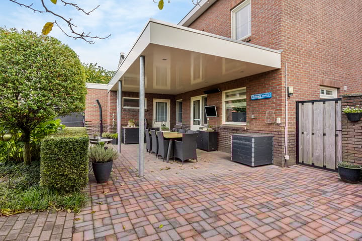 Foto 30 van Grotestraat 1