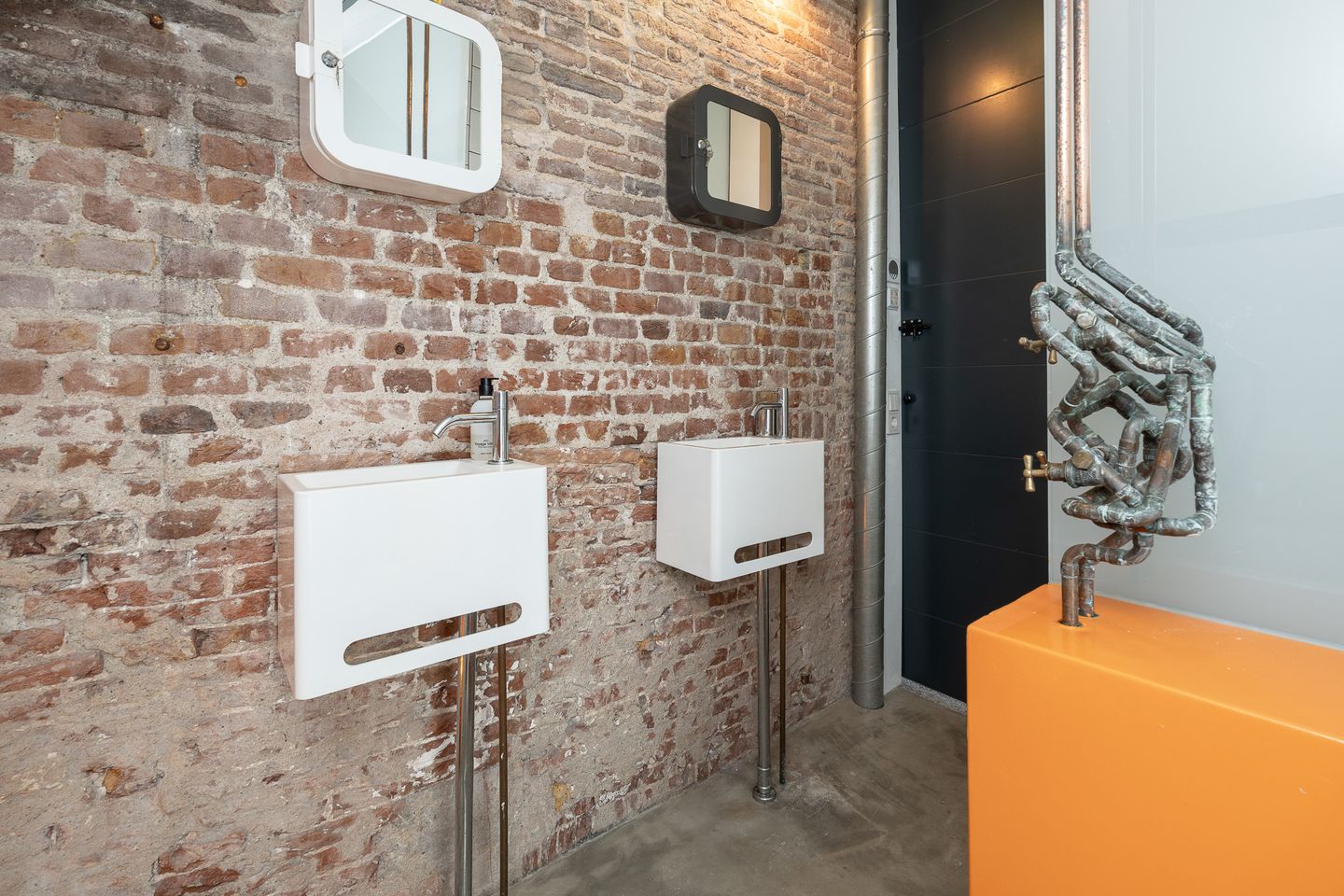 Photo 19 of Voorstraat 21
