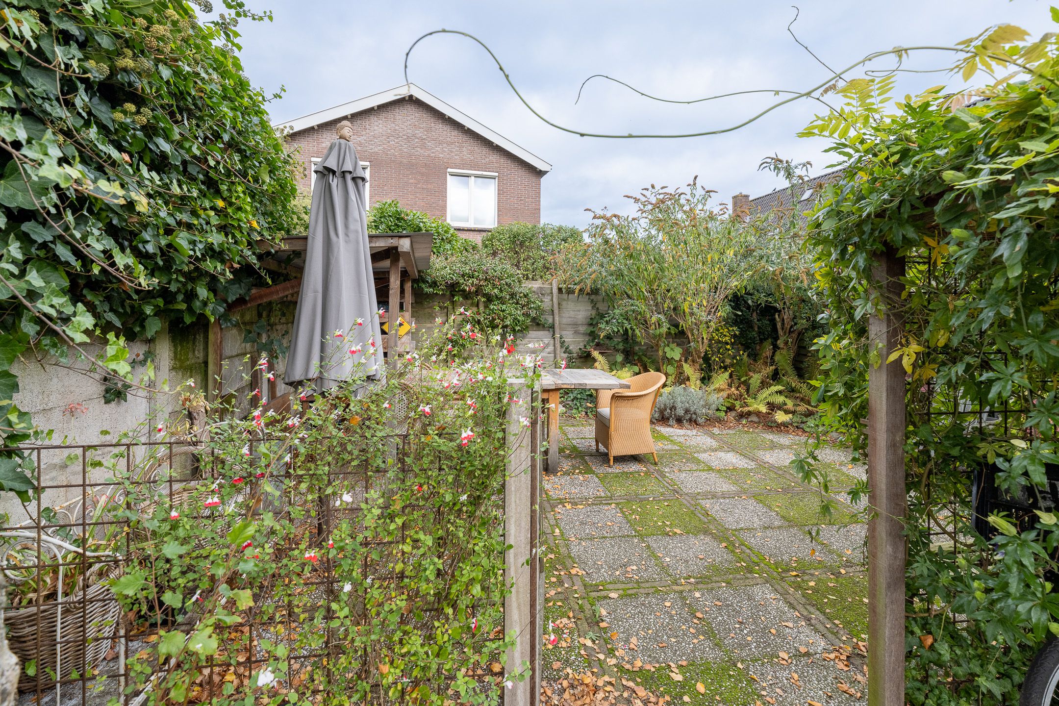 Photo 24 of Voorstraat 21