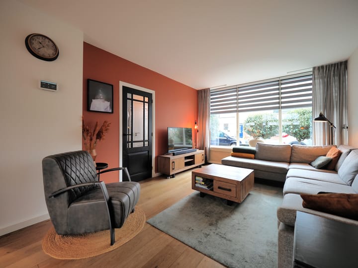 Foto 9 van L. van Deijsselstraat 8