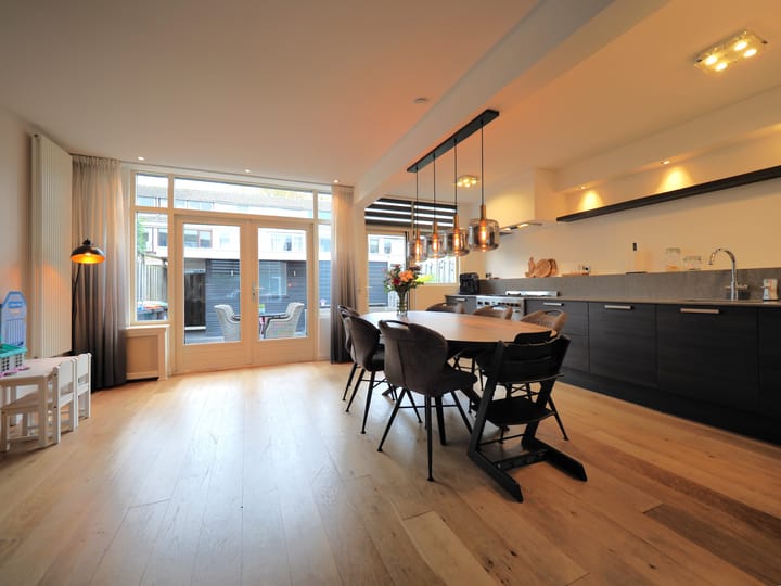 Foto 16 van L. van Deijsselstraat 8