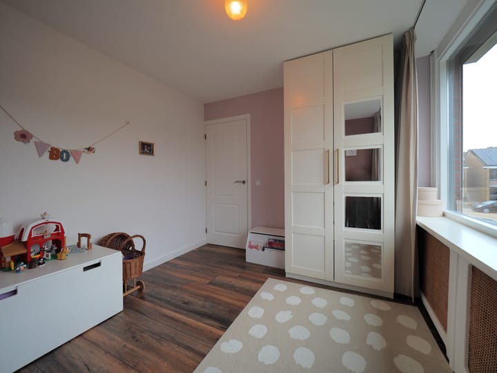 Foto 28 van L. van Deijsselstraat 8