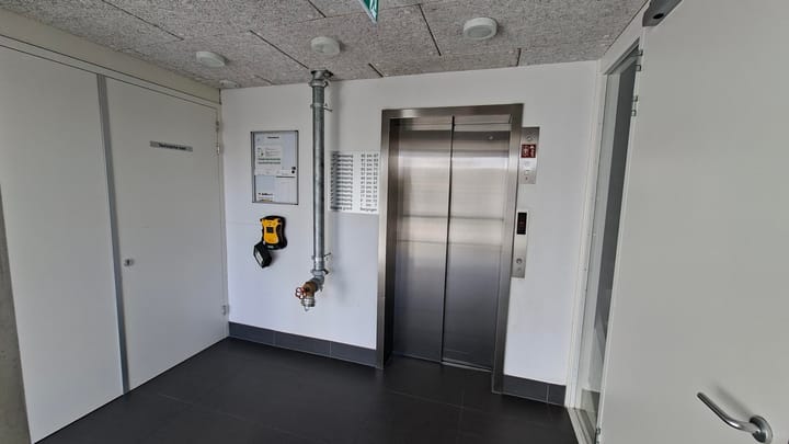 Foto 12 van Borneostraat 37