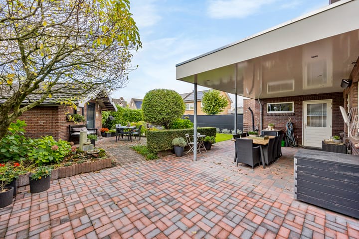 Photo 3 of Grotestraat 1