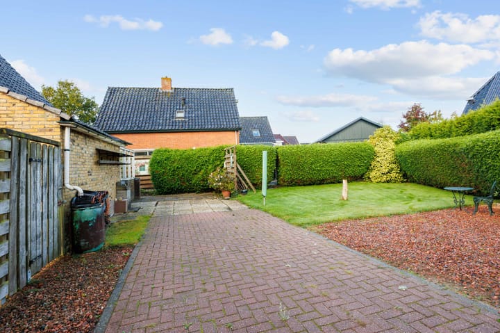 Photo 3 of Eekebuursterweg 49