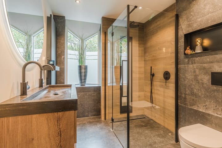 Photo 3 of Aragorn 27