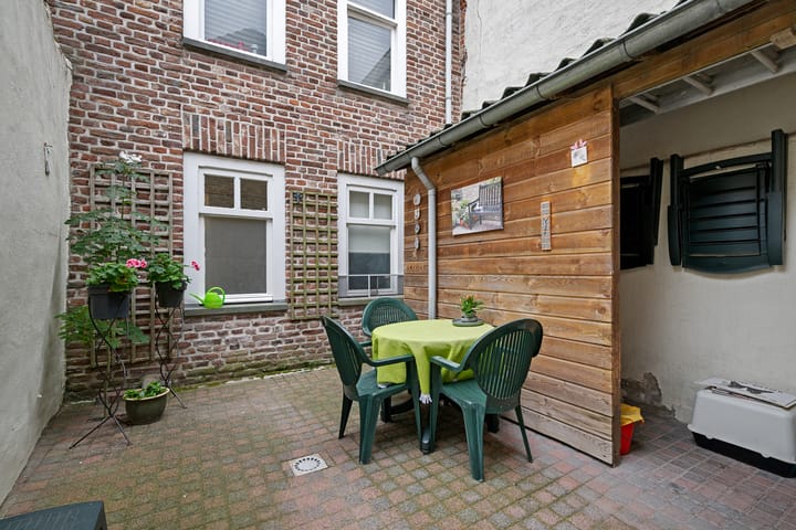 Foto 38 van Binnenhof 16