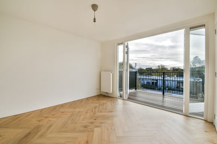 Photo 21 of Zacharias Jansestraat 25-3