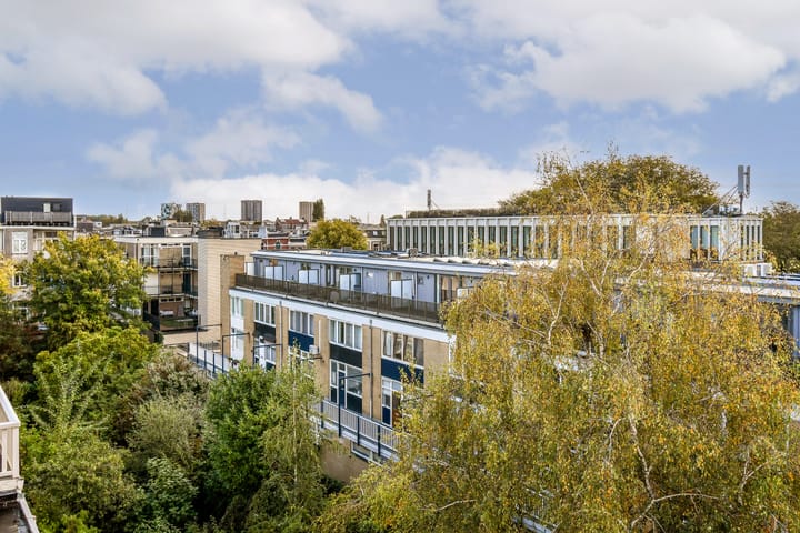 Photo 24 of Zacharias Jansestraat 25-3