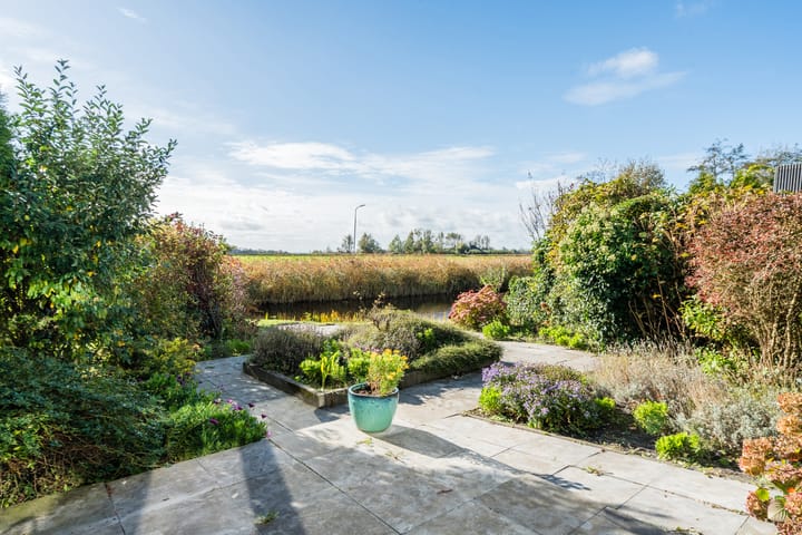 Photo 38 of Hertshooiweg 16