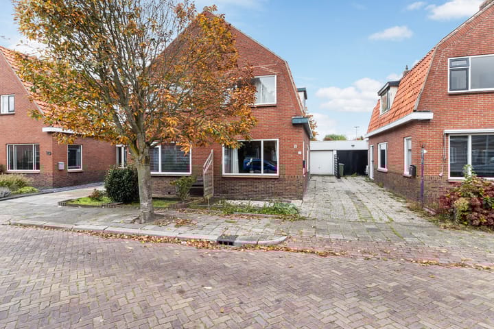 Photo 5 of Sportterreinstraat 45