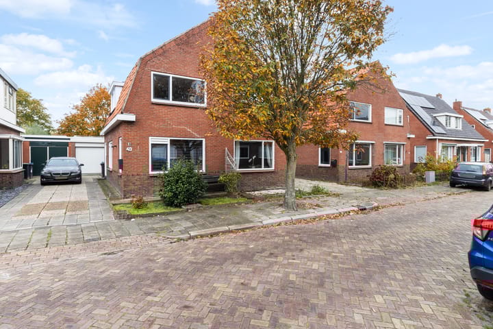 Photo 35 of Sportterreinstraat 45