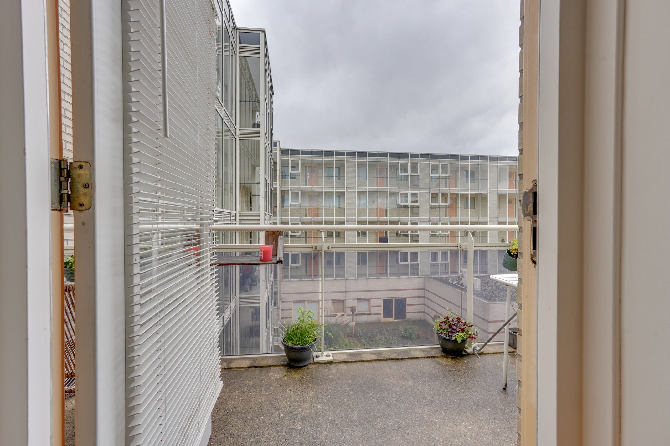 Foto 36 van Ondiep-Zuidzijde 221