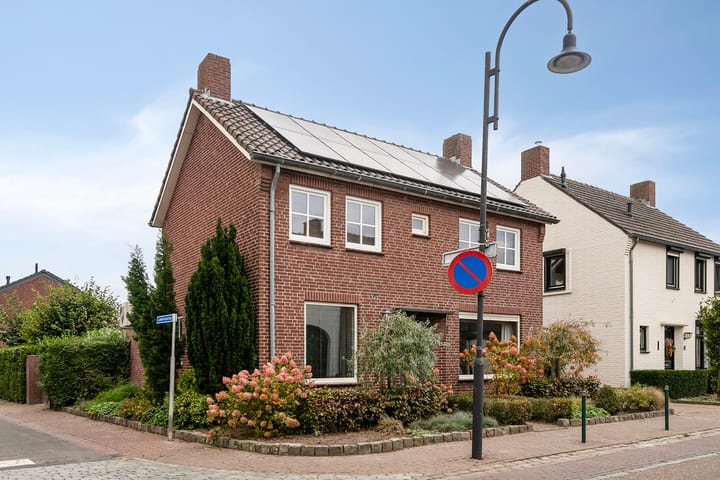 Photo 35 of Bosstraat 8