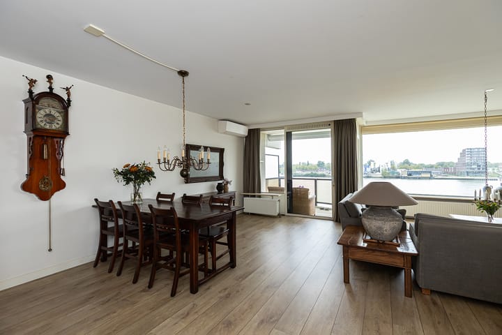 Foto 9 van Pontonniersweg 340