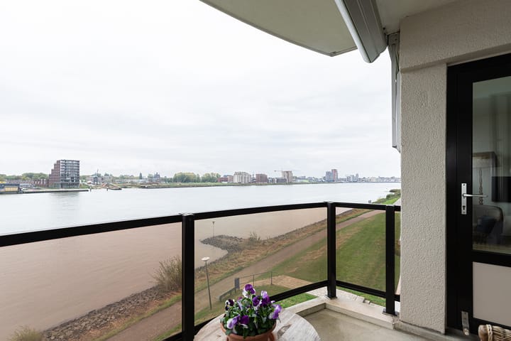 Foto 25 van Pontonniersweg 340