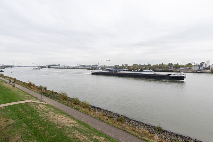 Foto 26 van Pontonniersweg 340