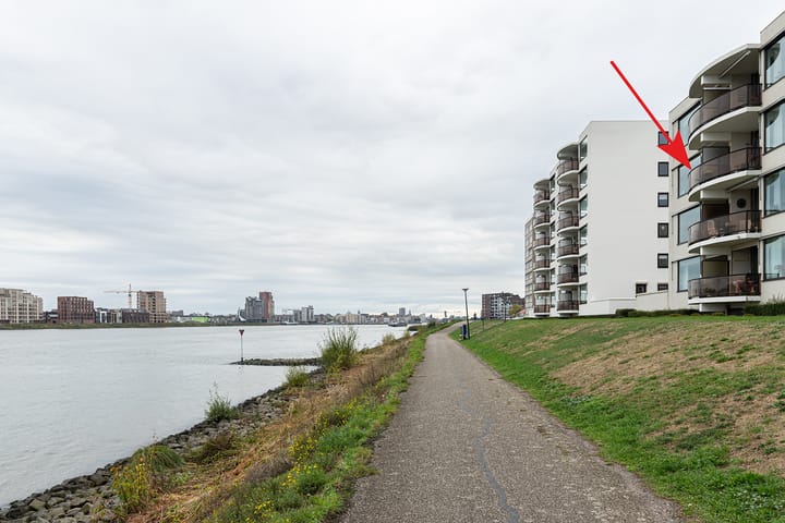 Foto 29 van Pontonniersweg 340