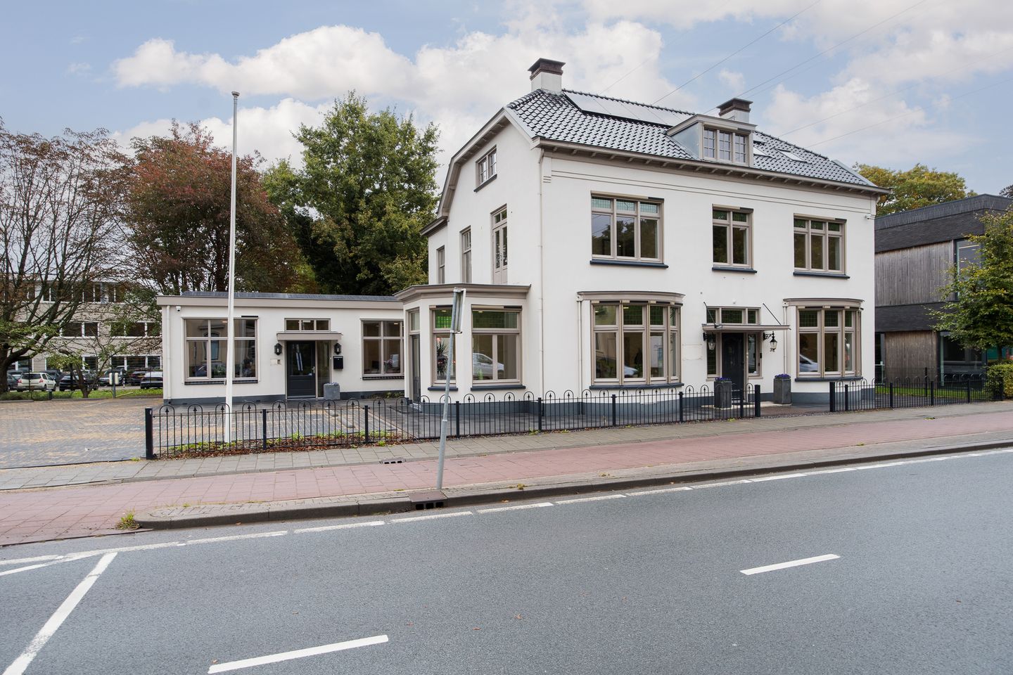 Bekijk foto 1 van Hoofdstraat 39