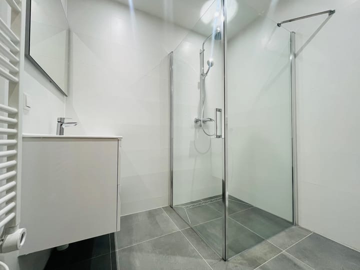 Photo 7 of Roland Holstlaan 965