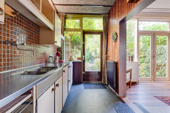 Foto 16 van Juliana van Stolberglaan 7