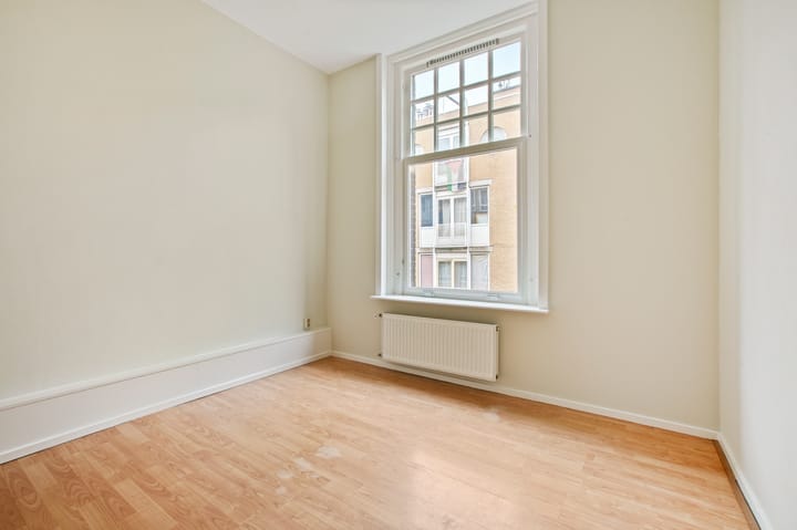 Foto 10 van Van Woustraat 123-1