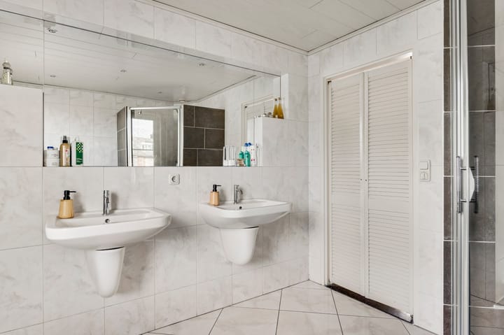 Foto 29 van Herenstraat 251