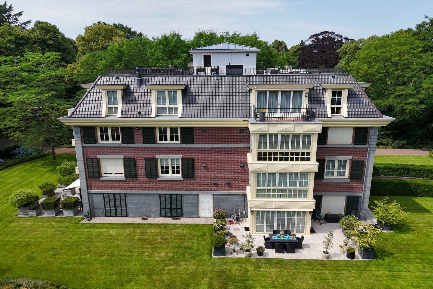 Foto 34 van Julianalaan 9-0007