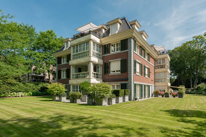 Foto 42 van Julianalaan 9-0007