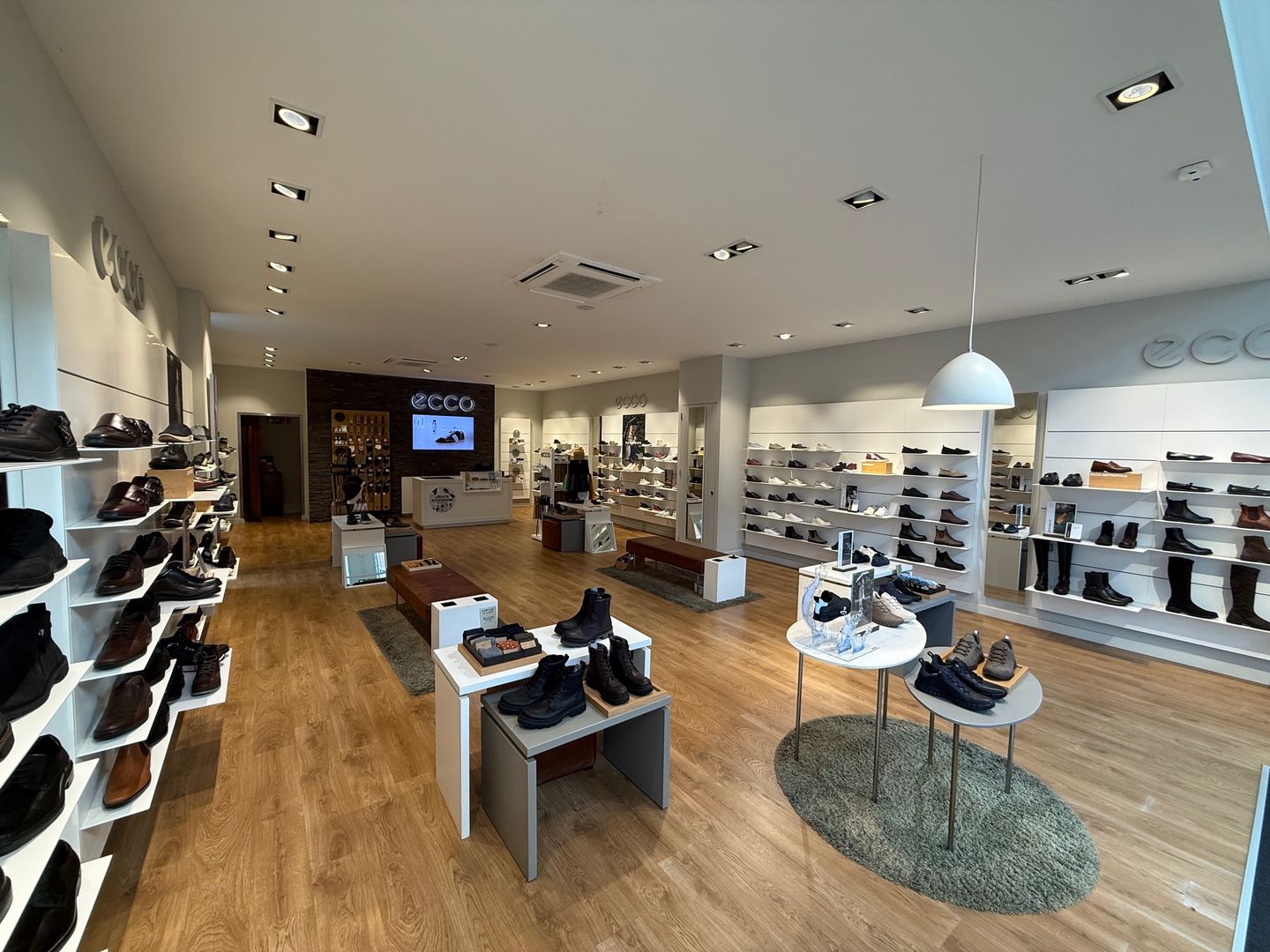 Bekijk foto 3 van Pynepoort 1