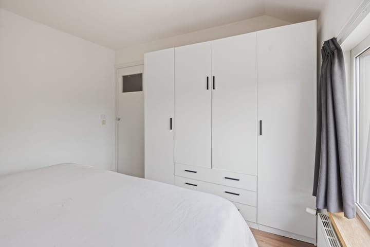 Foto 16 van Adalbertstraat 1