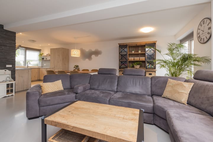 Photo 14 of Heemskerklaan 14