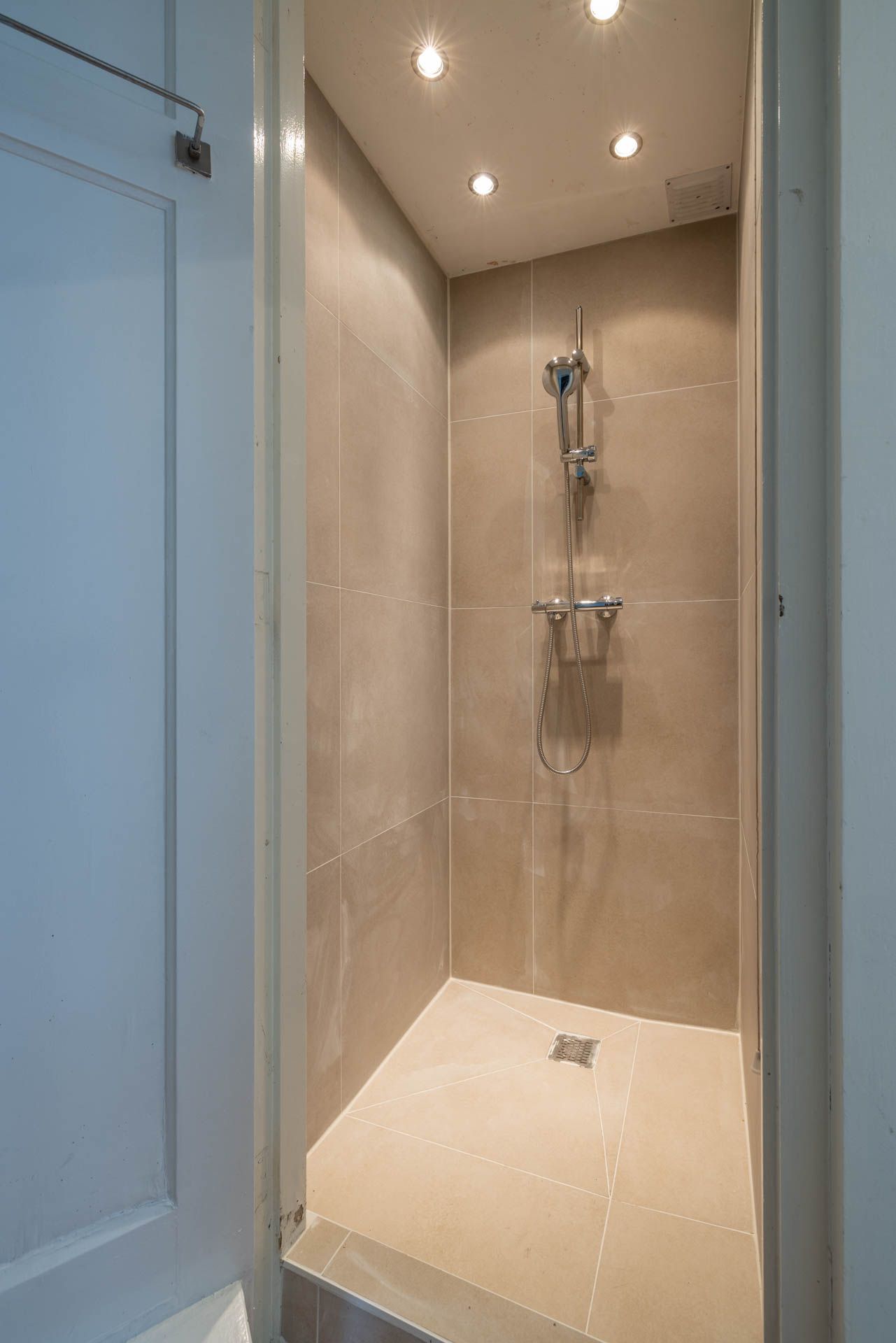 Foto 18 van Schiedamsedijk 69-B