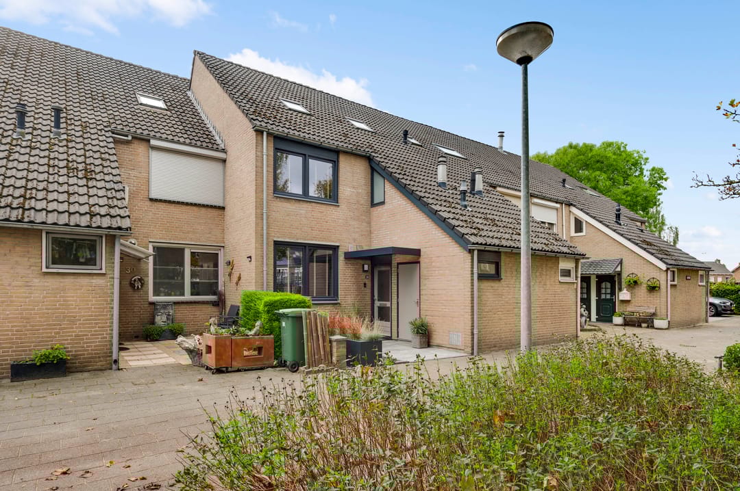 Foto 1 van Abshove 28